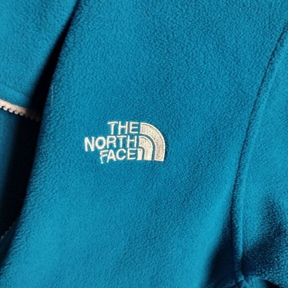 Girls North Face jacket - Picture 3 of 8